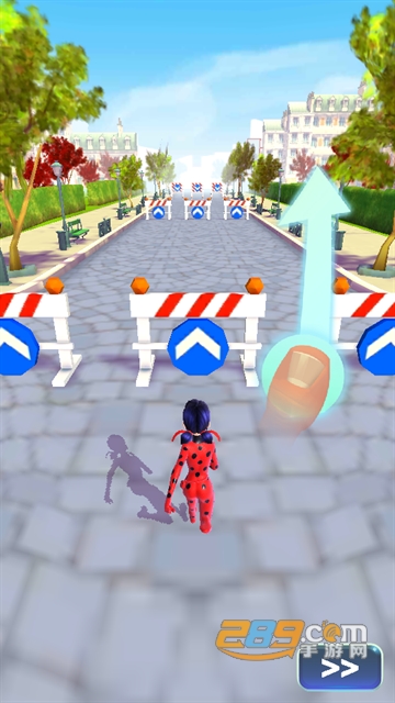 瓢虫雷迪跑酷游戏下载无限金币2022最新版(Miraculous)v5.5.70安卓版